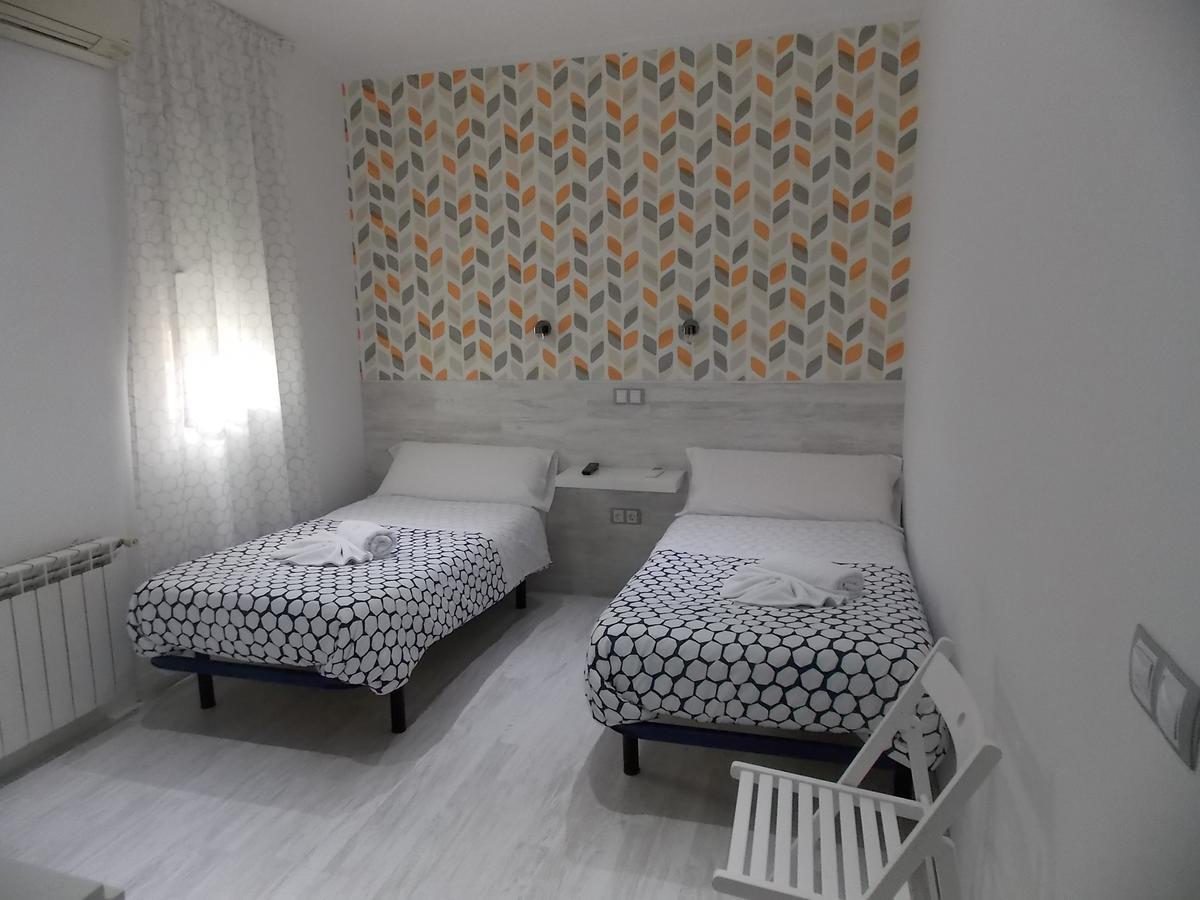 Bloom Inn Madrid Esterno foto