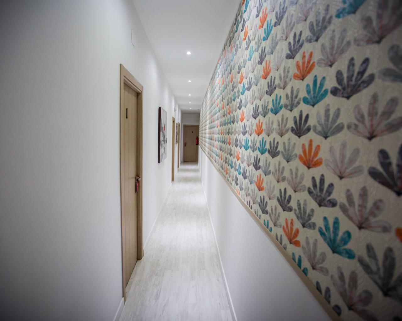 Bloom Inn Madrid Esterno foto