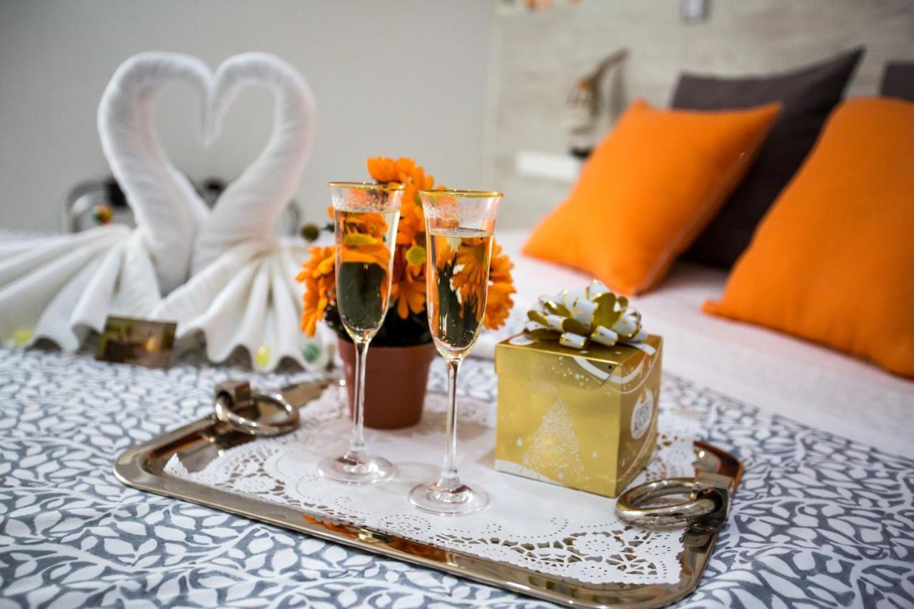 Bloom Inn Madrid Esterno foto